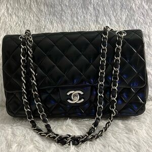 COPY - Authentic Preloved Chanel medium size double flap quilted glazed calf sk…